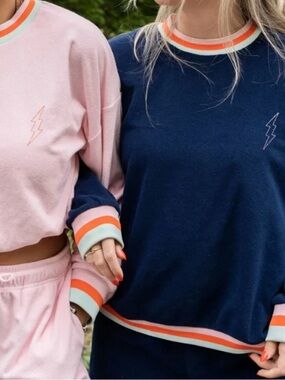 STARFIT Women's Navy Lightning Sweatshirt with Stripe Trim